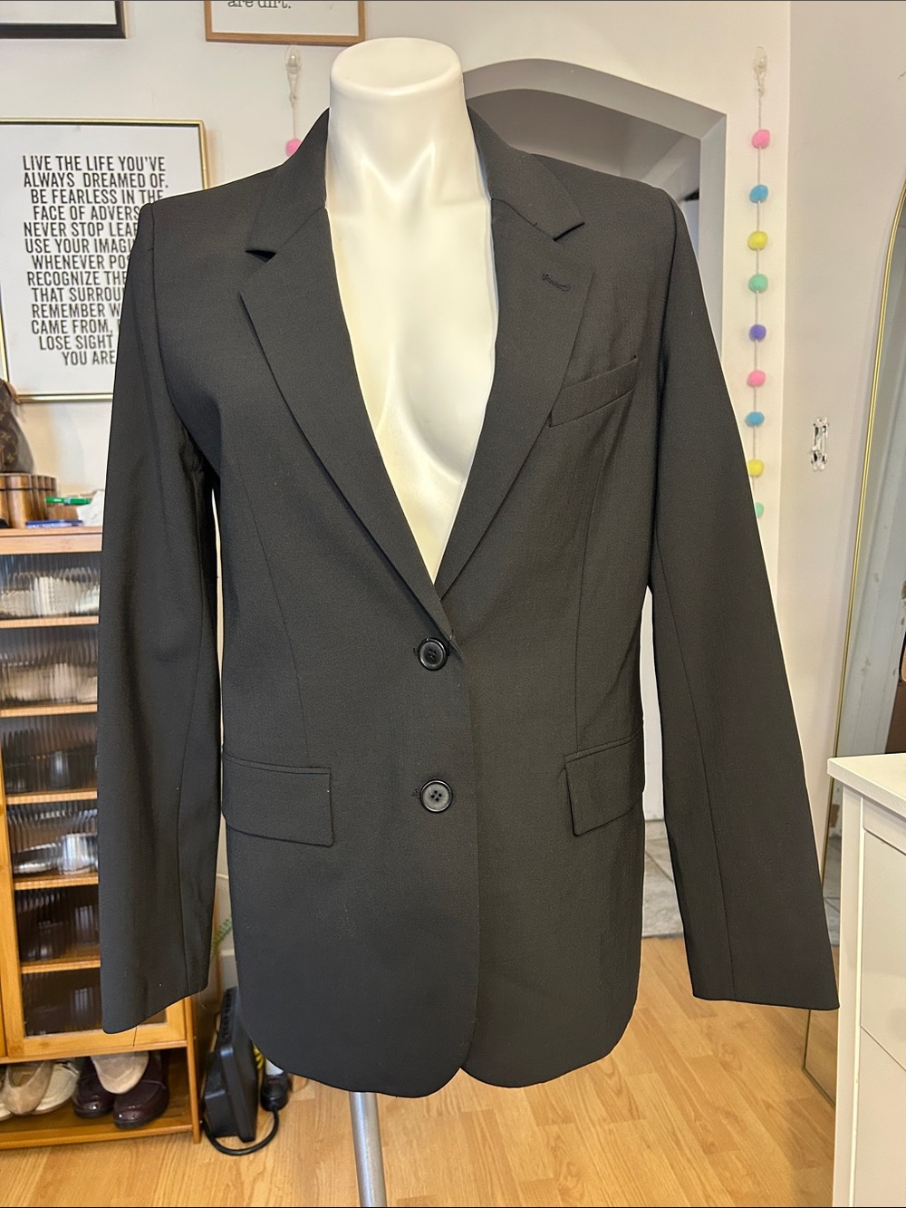 Zara Black Single-Breasted Two-Button Blazer